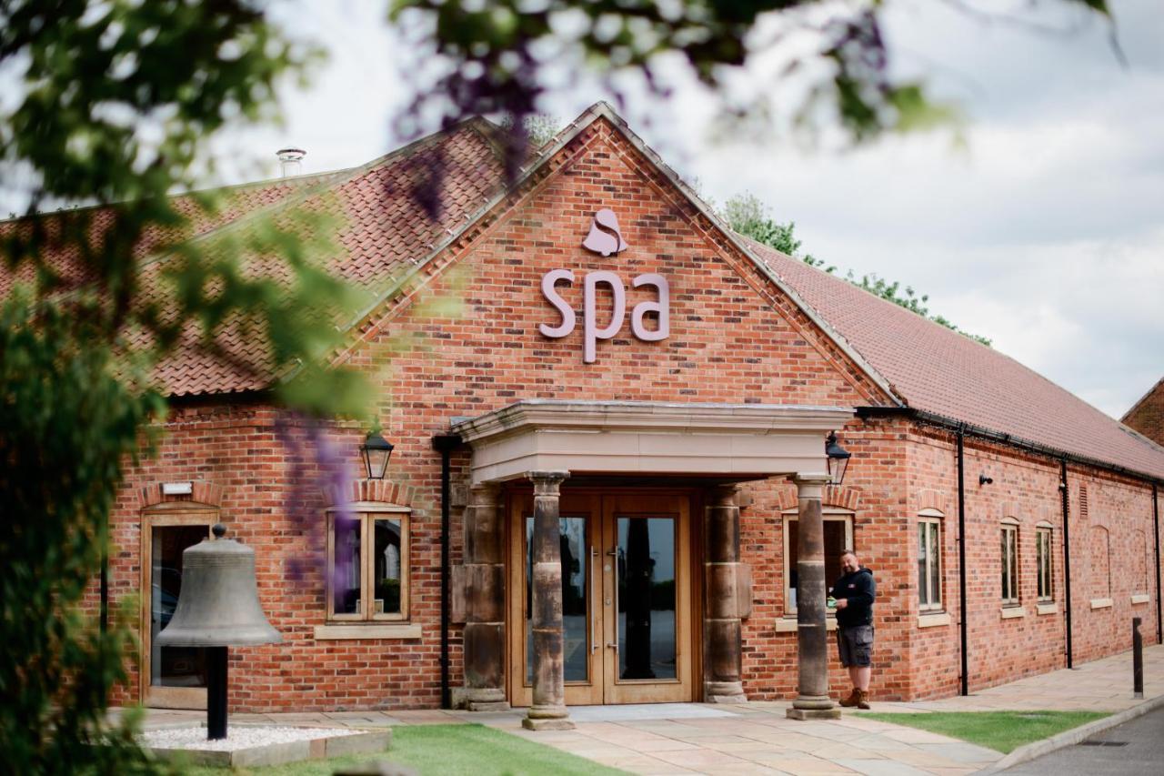 Ye Olde Bell Hotel & Spa Retford Esterno foto