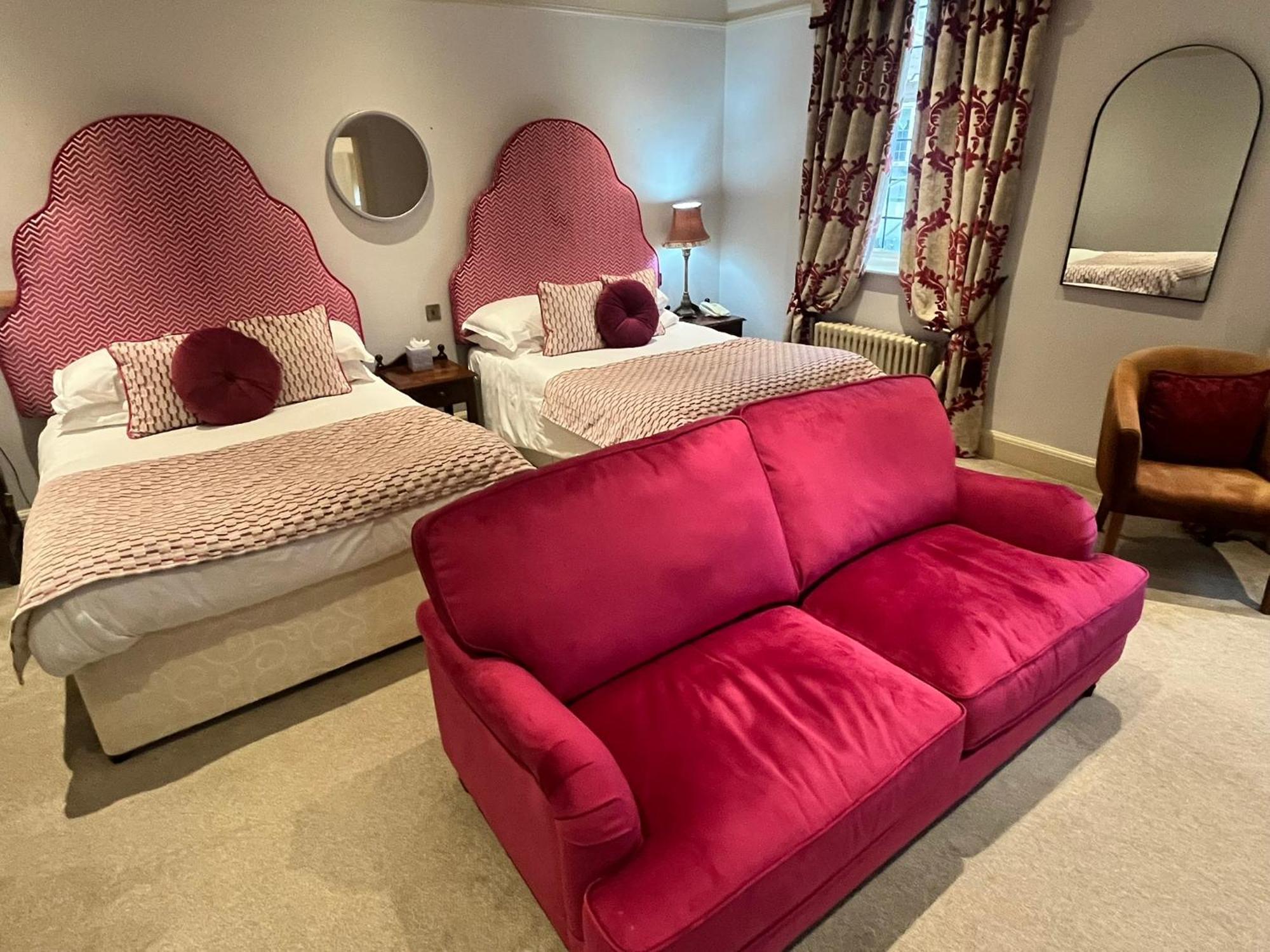 Ye Olde Bell Hotel & Spa Retford Esterno foto